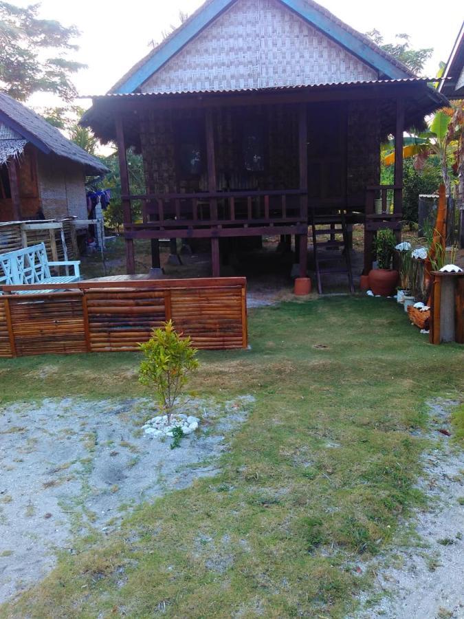Asari Timo Cottage Ilhas Karimunjava Exterior foto