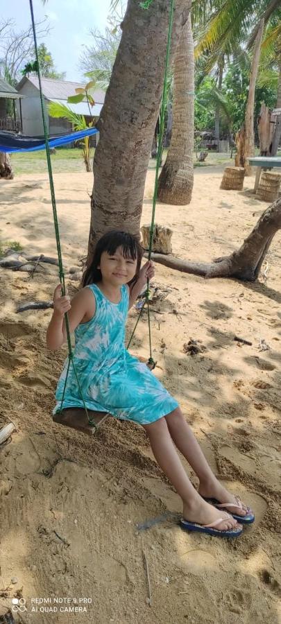 Asari Timo Cottage Ilhas Karimunjava Exterior foto
