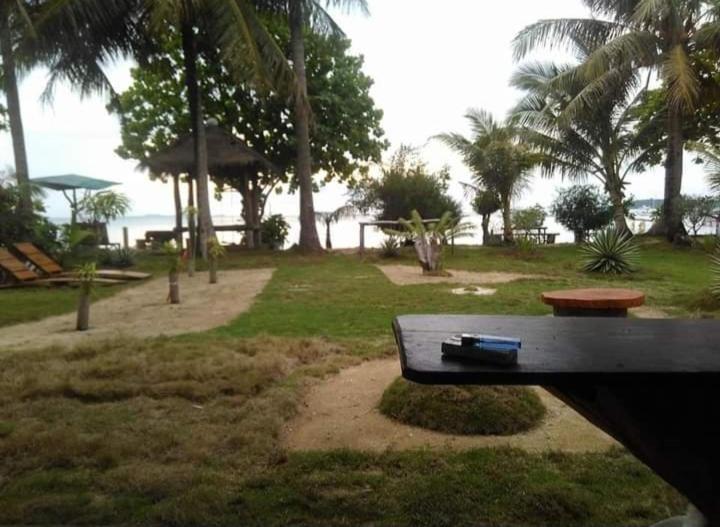 Asari Timo Cottage Ilhas Karimunjava Exterior foto